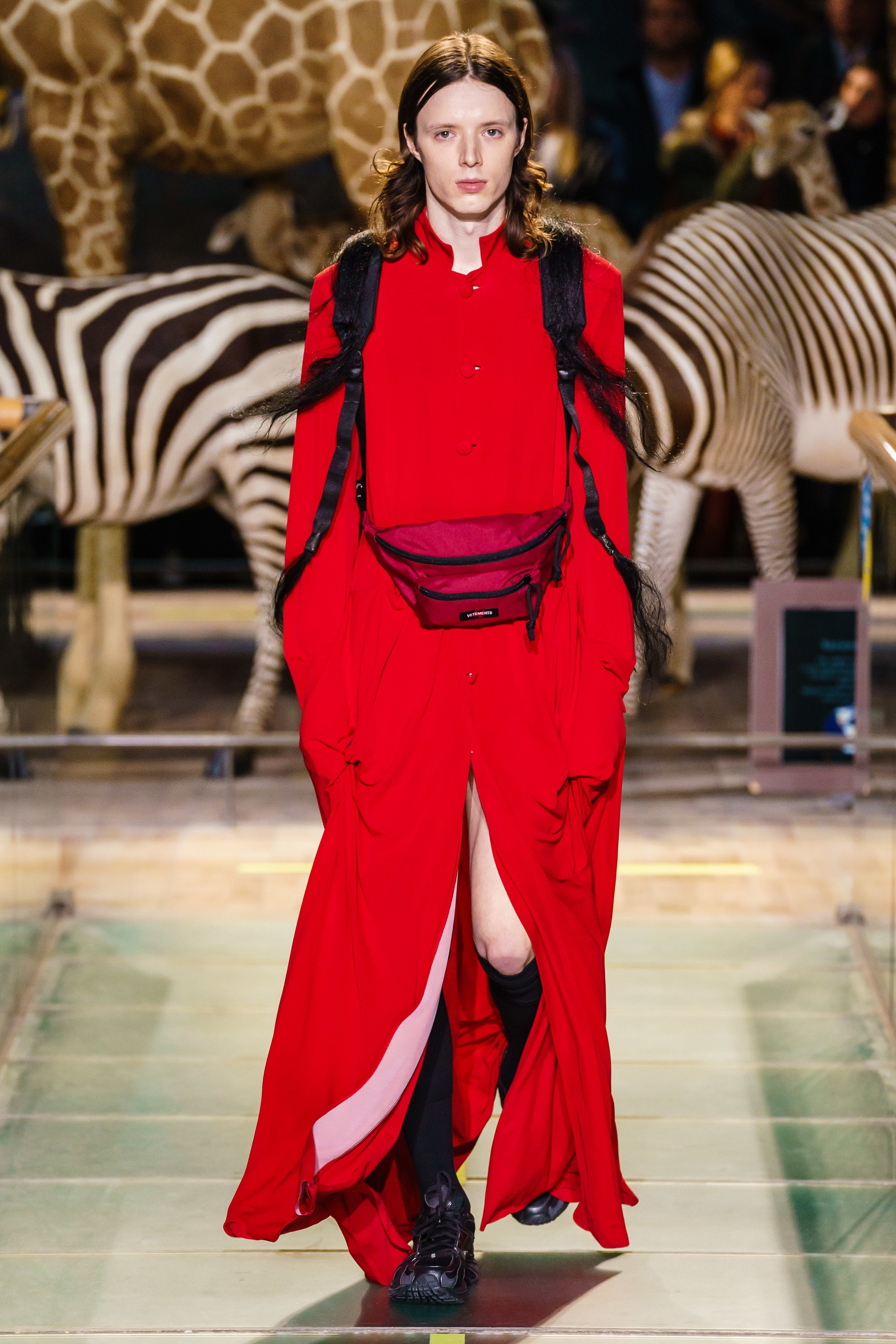 vetements2023秋冬新款,vetements2022秋冬高级成衣发布