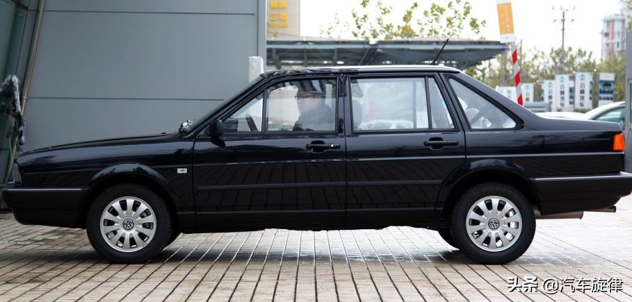 最好看的大众老车桑塔纳,沉浸式体验大众桑塔纳老款