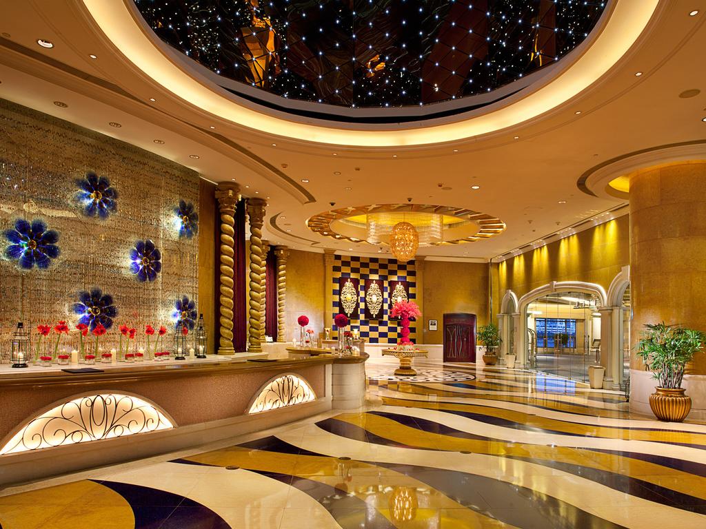 婢抽棬宸撮粠閰掑簵杩樻槸濞佸凹鏂厭搴楀ソ,婢抽棬鍥涘閰掑簵鍜屽洓瀛e悕鑽熷摢涓ソ