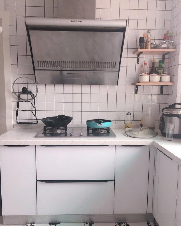 100㎡穷装，电器用旧的12万完装，入住3个月，小便池很方便