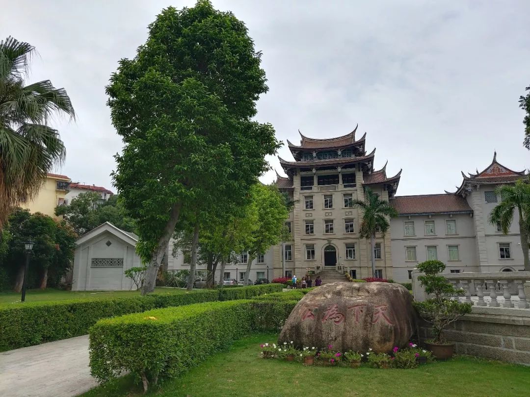 九分钟带您了解鼓浪屿攻略,游玩鼓浪屿攻略路线推荐