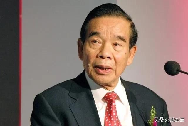 香港珠宝大王郑裕彤,从打工仔到5000亿巨富