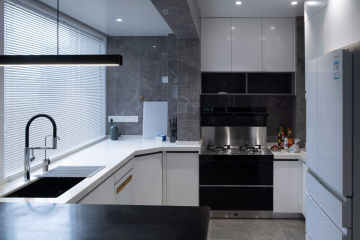 懒癌晚期患者被智能家居拯救,最适合懒人的智能家