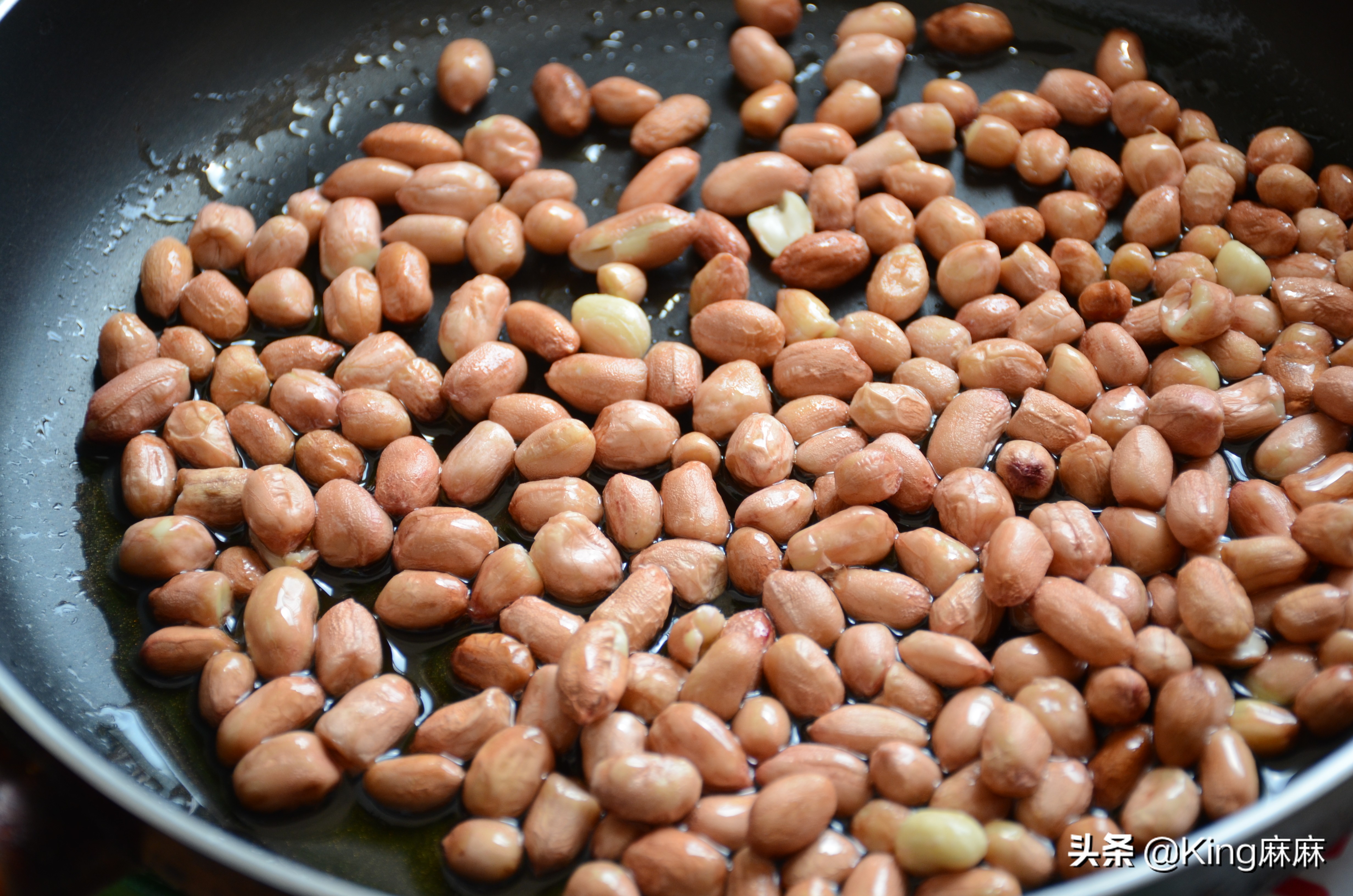 炒花生米不用火,回潮炸花生米怎么用空气炸锅变脆