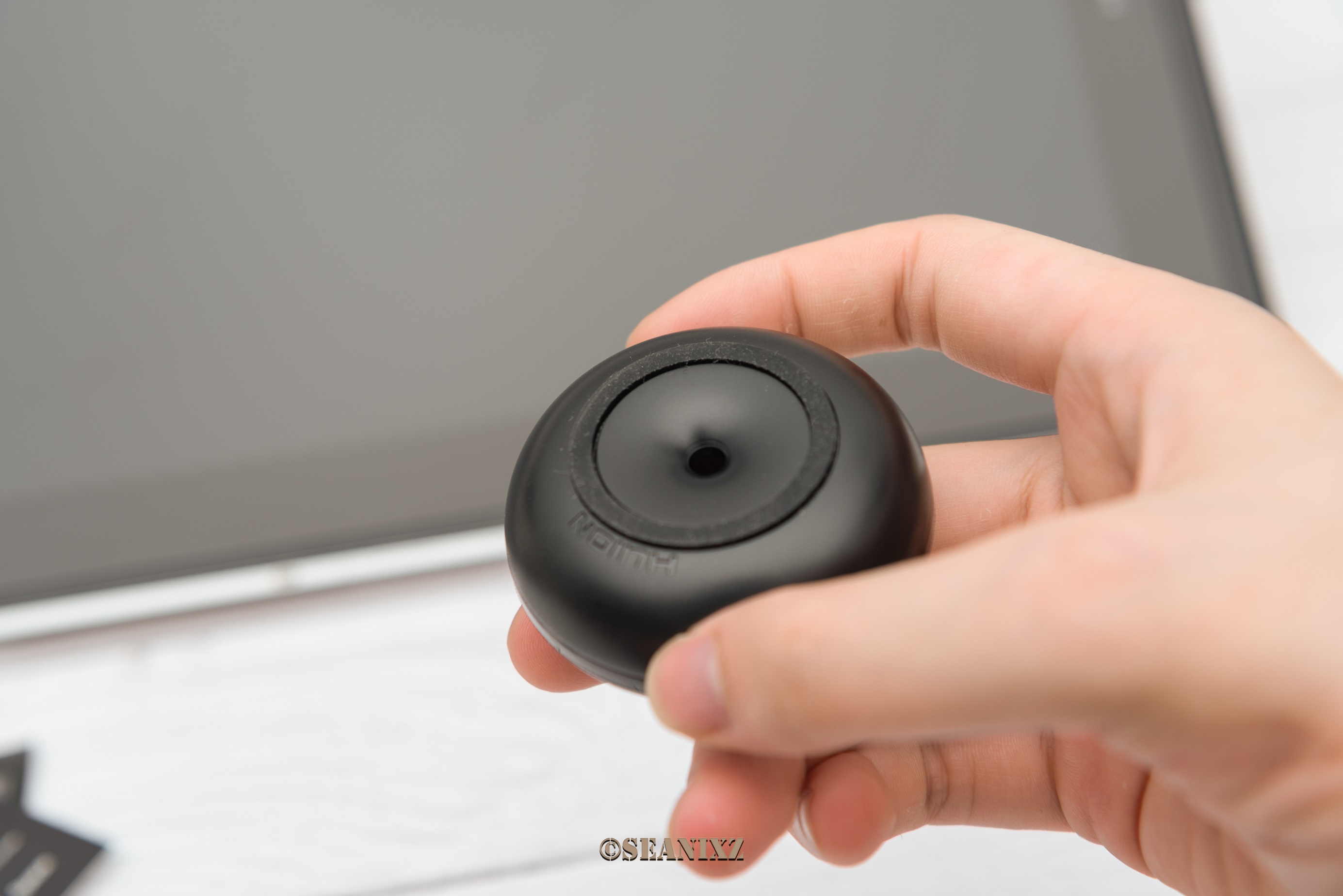 接近真实的纸笔绘画:绘王(HUION)KamvasPro16手绘屏使用体验