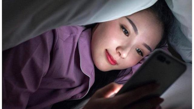 如果你离不开手机,无法集中注意力,那么你的大脑该修修了