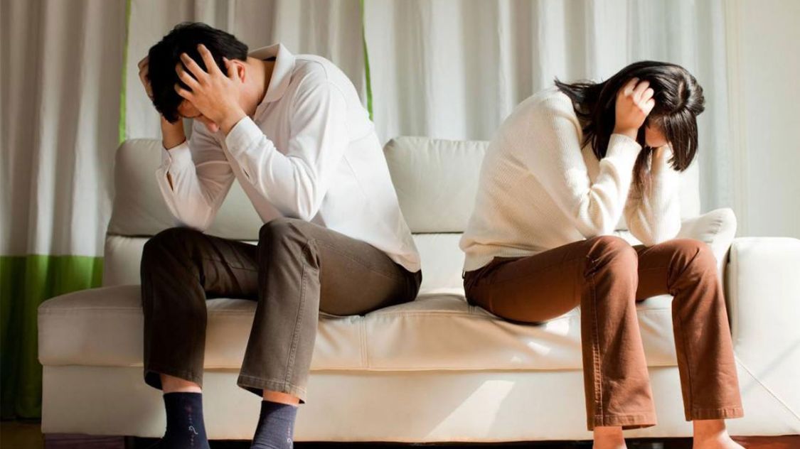 美女硕士的坎坷恋爱,婚前为爱同居有错吗?为何只要求女人贞洁?