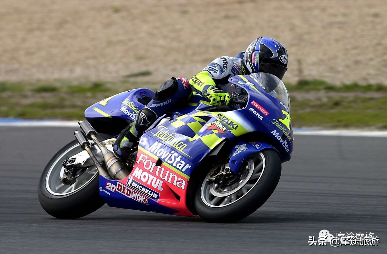 铃木大gsx-r1000r2022,庆祝fpx夺冠