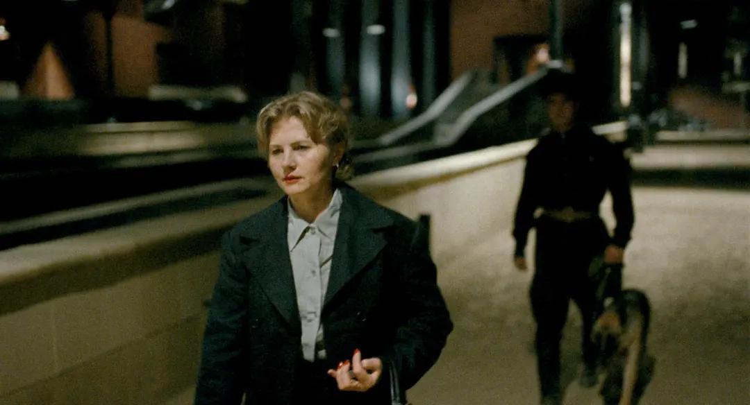 它是改变影史的神作,还是惨无人道的*行暴**?