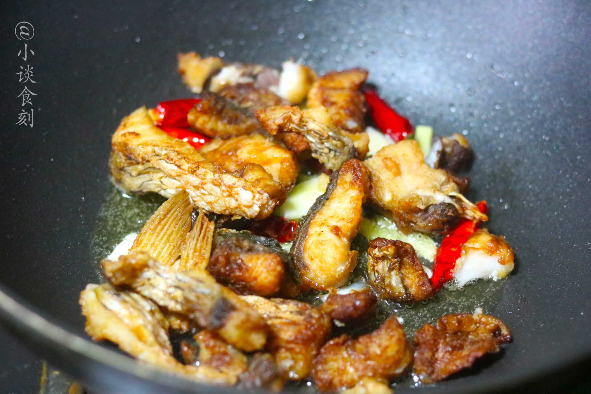 烧鱼腥气怎么办,烧鱼时间长了有腥味怎么办