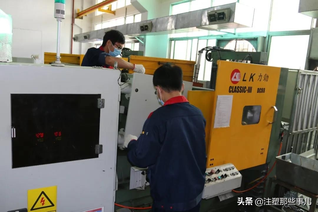 暖心行动助力企业复工复产,助力企业复工复产的简报