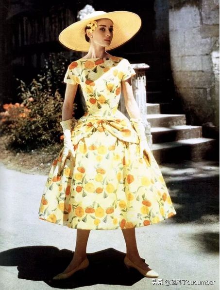 奥黛丽赫本与纪梵希的经典故事,奥黛丽赫本与纪梵希真的纯友谊