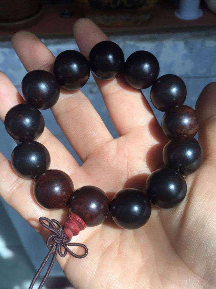 不怕水的文玩木质手串,有什么木质不怕汗文玩手串