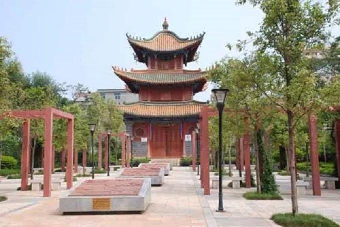 昆明五大免费景点游玩指南全攻略,昆明旅游必看景点有哪些免费的