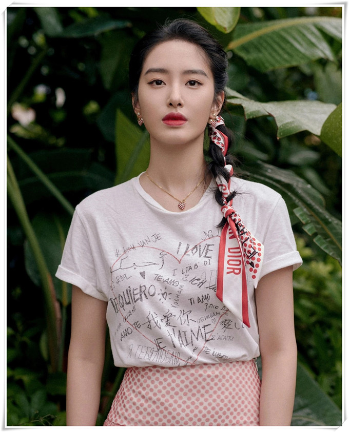 半披发编发教程减龄,可披可扎的中长编发