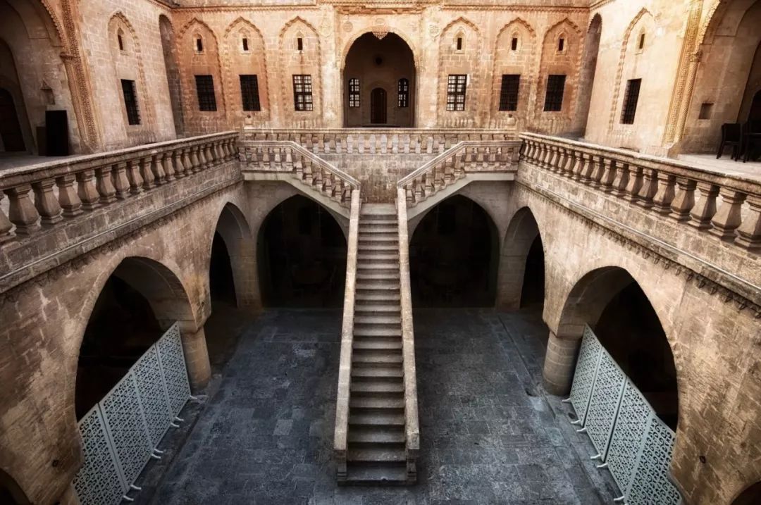 土耳其清真寺旅游攻略,土耳其总统府旅游攻略