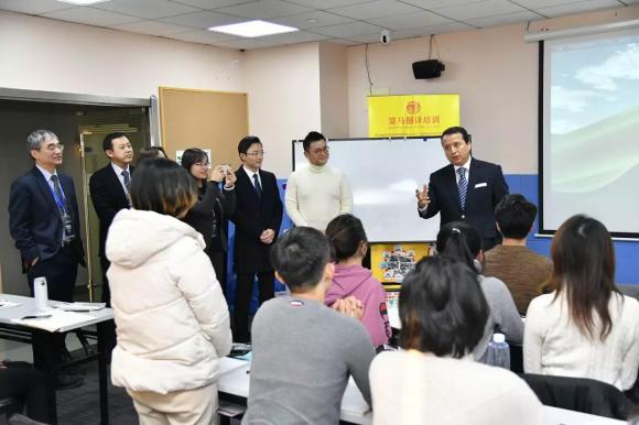 鑱斿悎鍥借缁冪爺绌舵墍瑙嗛,鑱斿悎鍥借缁冪爺绌舵墍浜氬お涓績