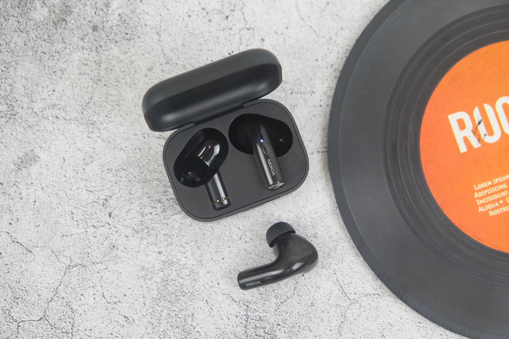 诺基亚e3500真无线耳机评测,诺基亚e3500主耳机