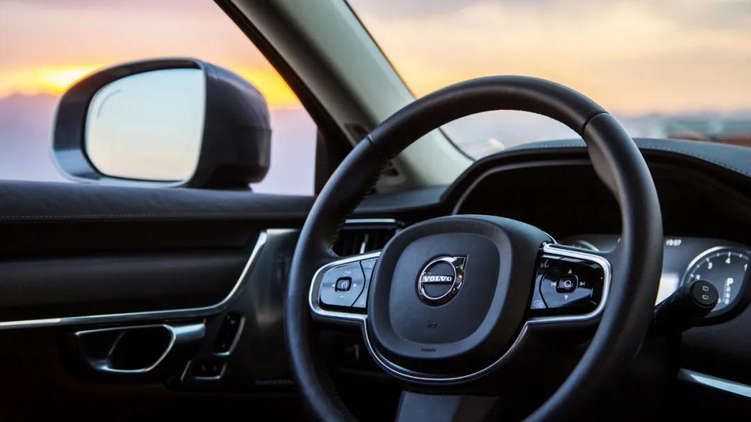 沃尔沃v90cc旅行车零整比,沃尔沃v90cc2020款和奥迪旅行车