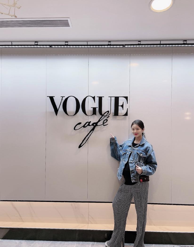 王灿孕晚期孕吐仍严重，凌晨五点胃疼醒，杜淳为她做早餐秀幸福