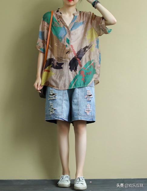 微胖女人不适合穿裤子适合穿啥,微胖女生千万不要穿牛仔裤