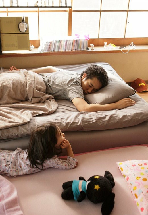 《白兔糖》尝一尝这颗治愈人心的“白兔糖”