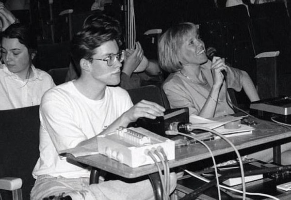 马克龙与69岁布丽吉特,44岁马克龙和69岁布丽吉特同框