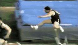 膝盖肌肉拉伤不能弯曲咋缓解,不能小觑