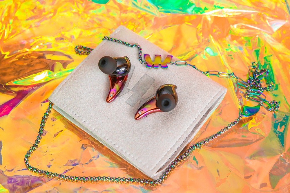 耳机也能入驻潮流圈?ROttKRON乐旷多晶锆宝石耳饰耳机来袭