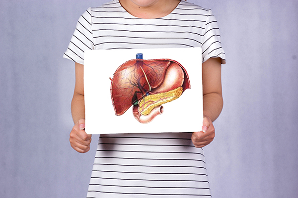 手掌上的肝掌是什么病,肝掌颜色是鲜红色吗