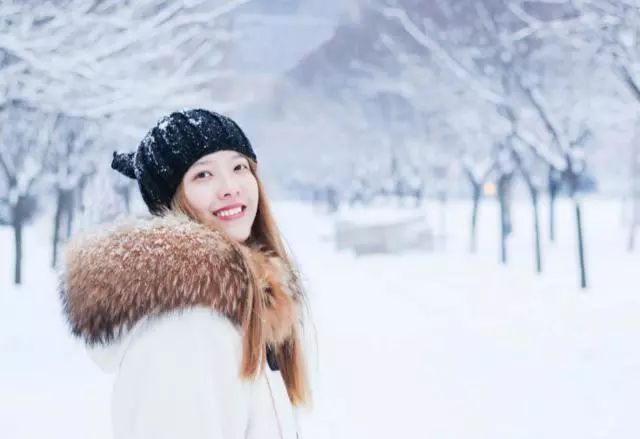 拍照侧脸取景技巧,拍人像侧脸的技巧