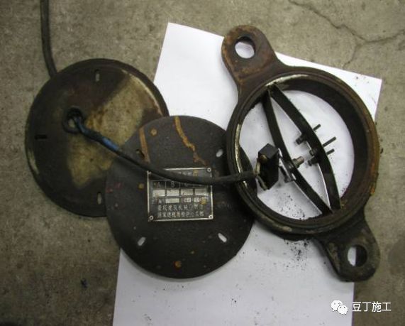 建筑工地常见的起重设备,建筑工地起重机械设备大全