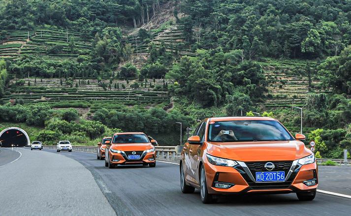 轩逸开空调12.3的油耗,轩逸开了20万公里油耗高了怎么办