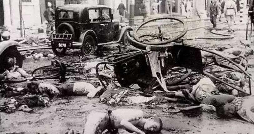 “超级富三代”逃亡海外六年，凭什么享受国葬待遇？