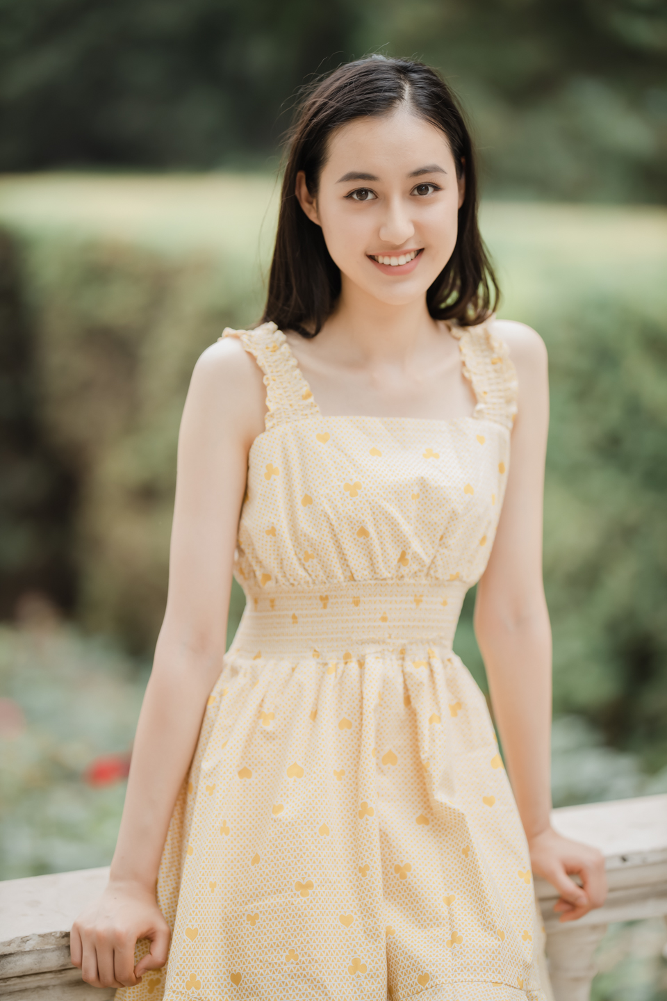 人像镜皇焦段,人像镜皇85mm1.2和1.8