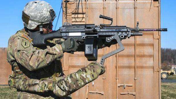 欧洲小国藏着一流枪厂，步枪机枪畅销世界，还有单兵自卫*器武**