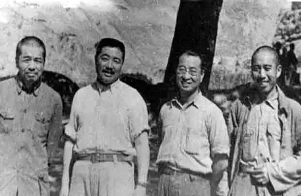 贺龙儿子贺鹏飞：42岁成少将，中国能有第一艘舰母，他功不可没