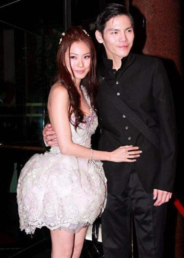 向佐的七段恋情,向佐自曝谈过7段恋爱