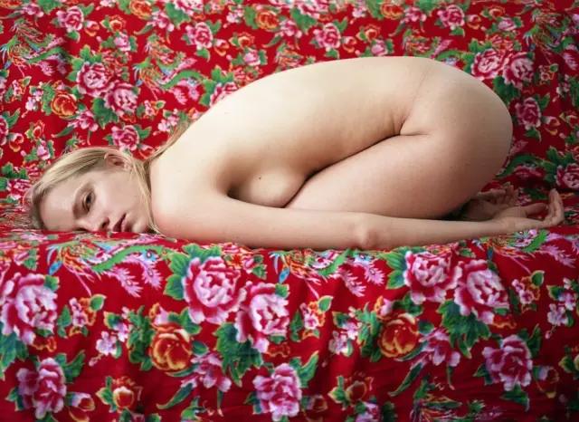 情色恰到好处,这才叫人体艺术