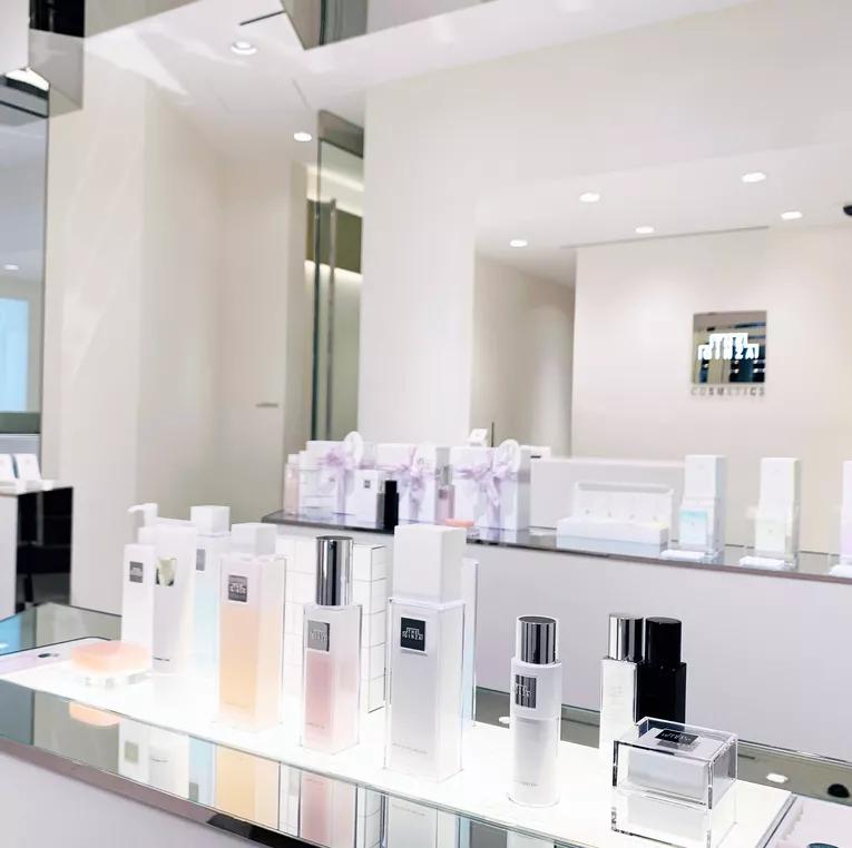 女明星用的化妆台,揭秘女明星的化妆台