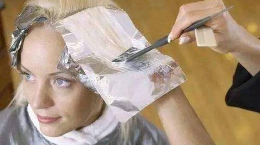 头皮长痘痘什么原因,头皮里面长痘痘是什么原因呢