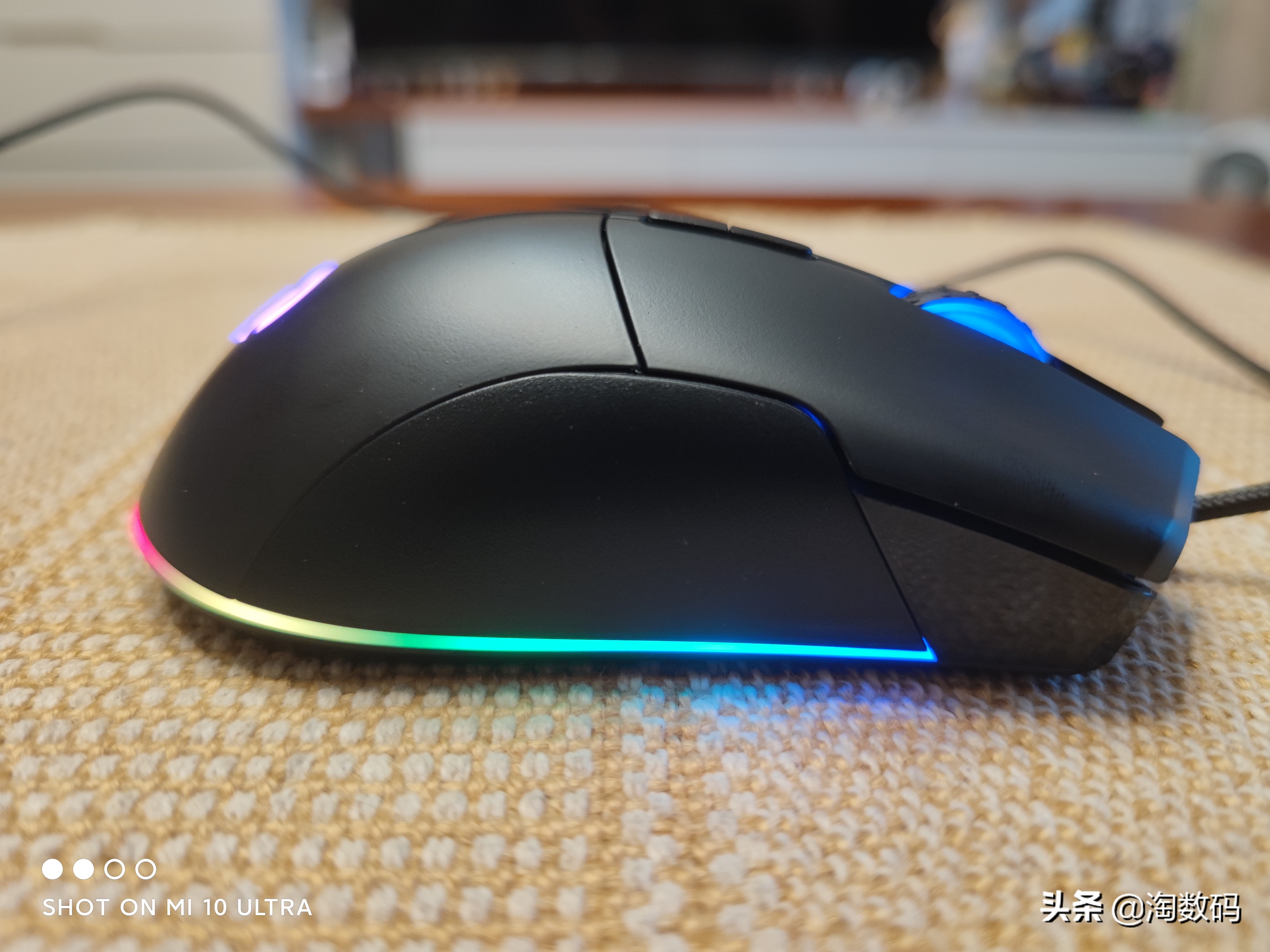 吃鸡鼠标宏京东自营套装,rgb小钢炮鼠标多少钱