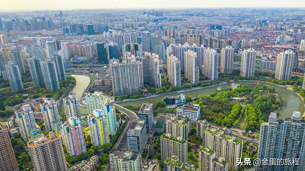 上海天安千树1分钟镜头,上海网红建筑天安千树