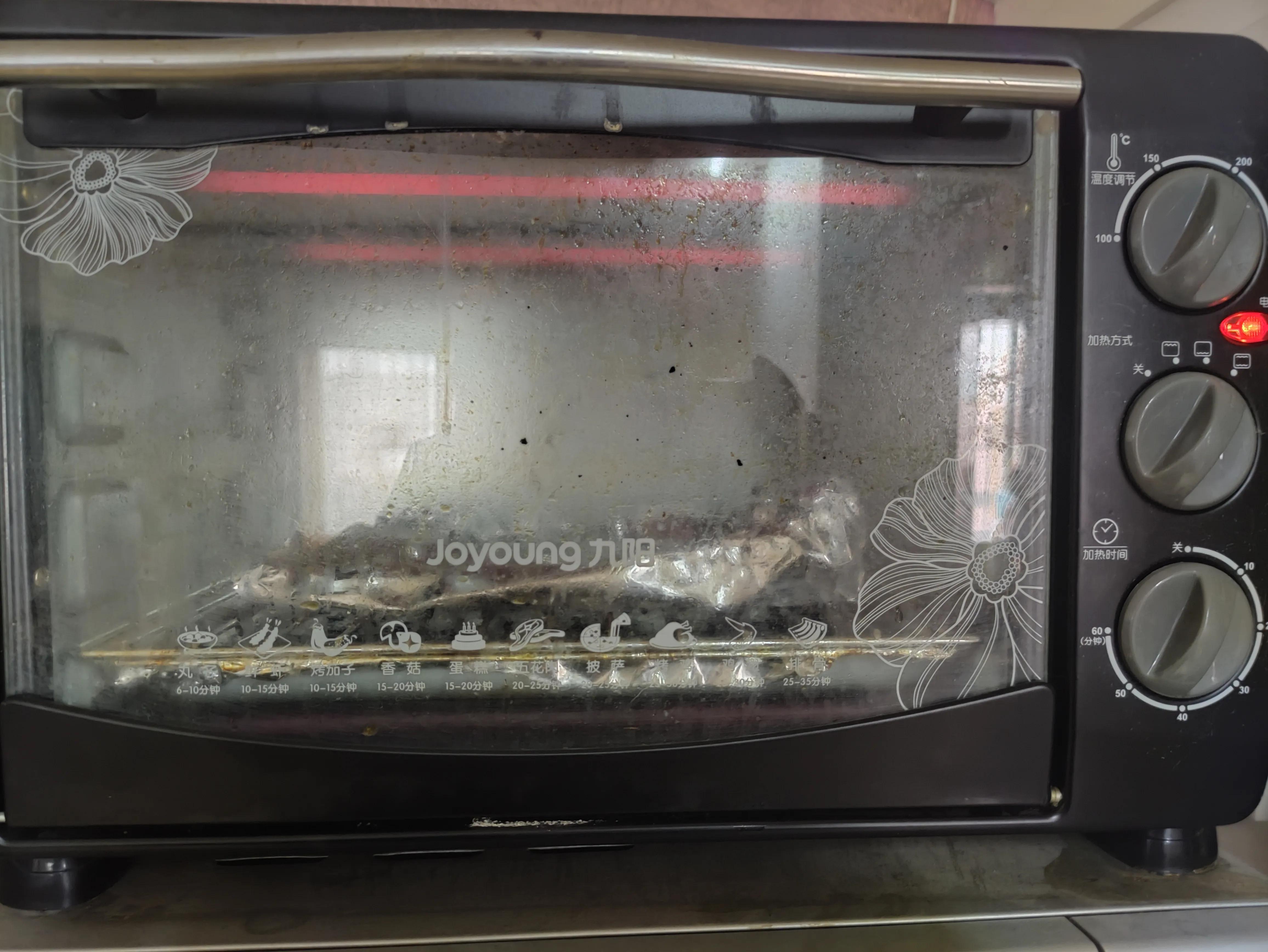 显卡烤机教程,烤箱烤显卡成功案例