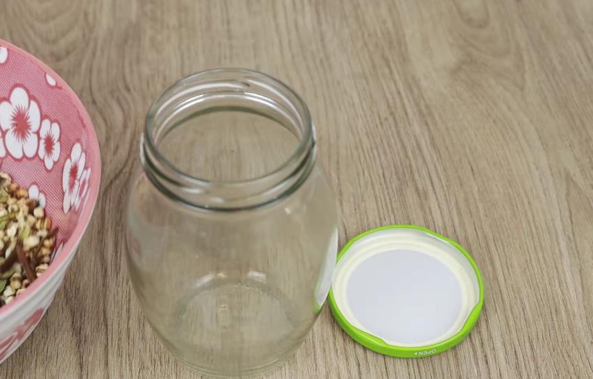 冬瓜皮和茯苓再加荷叶能祛湿吗,薏米加冬瓜皮可以天天吃吗