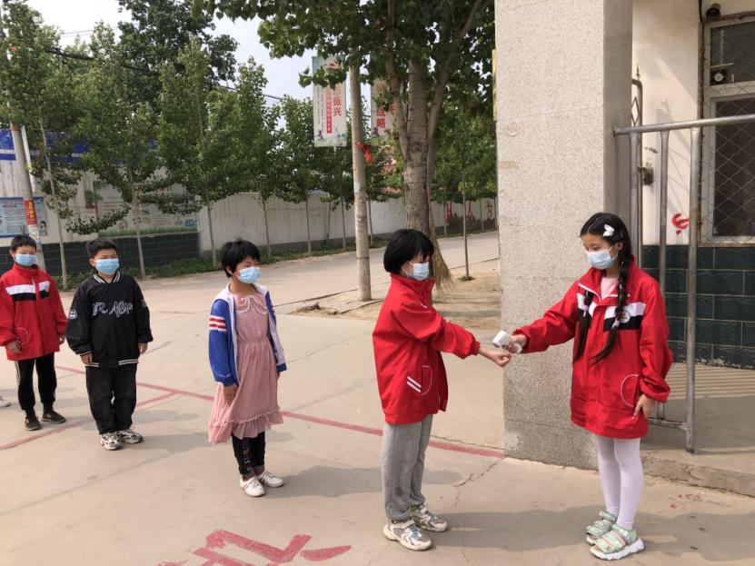 新时代好少年个人先进事迹简介,十佳少年先进事迹材料