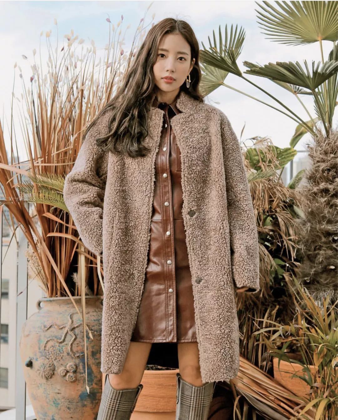 欧美时尚博主穿搭示范冬,韩系慵懒风冬季穿搭博主