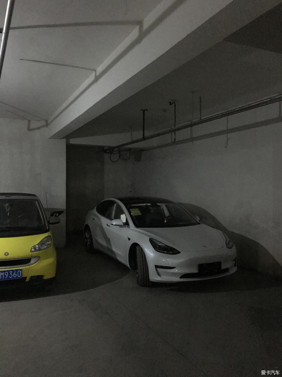 特斯拉新款model3真实用车体验,22款特斯拉model3用车10万公里