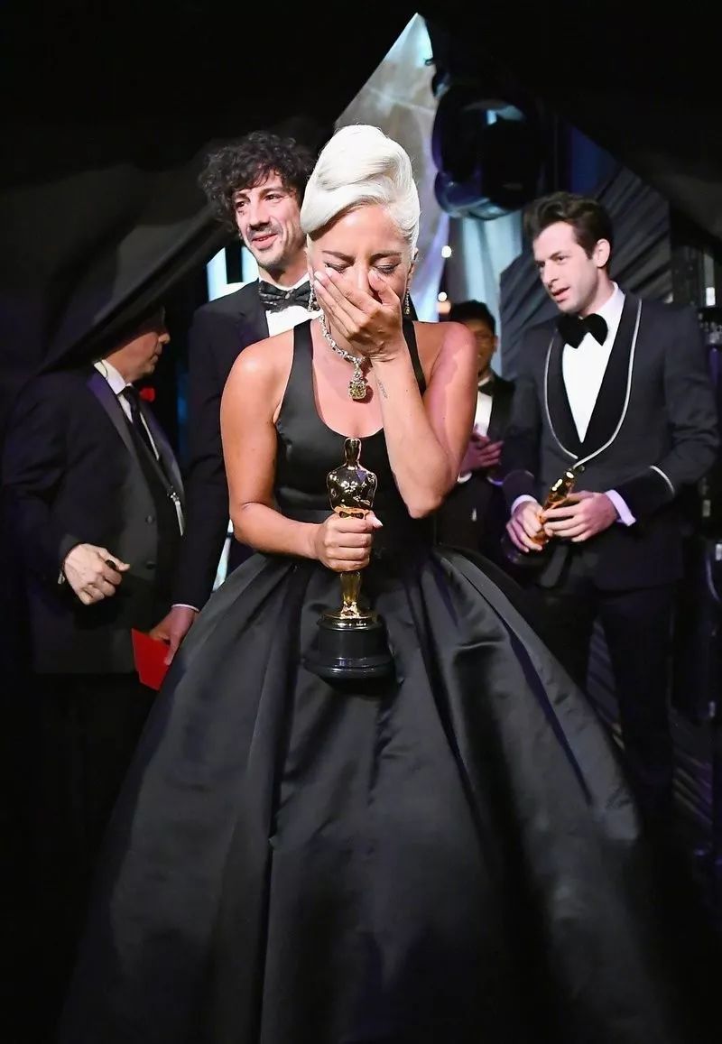 明明是去看奥斯卡，却被影片海报圈粉