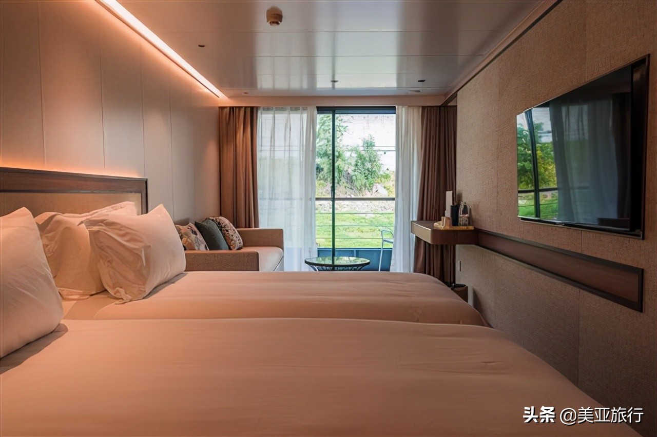 在三峡上移动的星级酒店——三峡游*大轮**盘点(中篇)